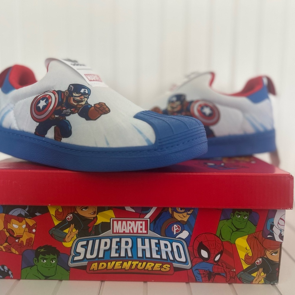Adidas Original Boys Superstar 360 Slip-On Marvel Captain America Sneakers
